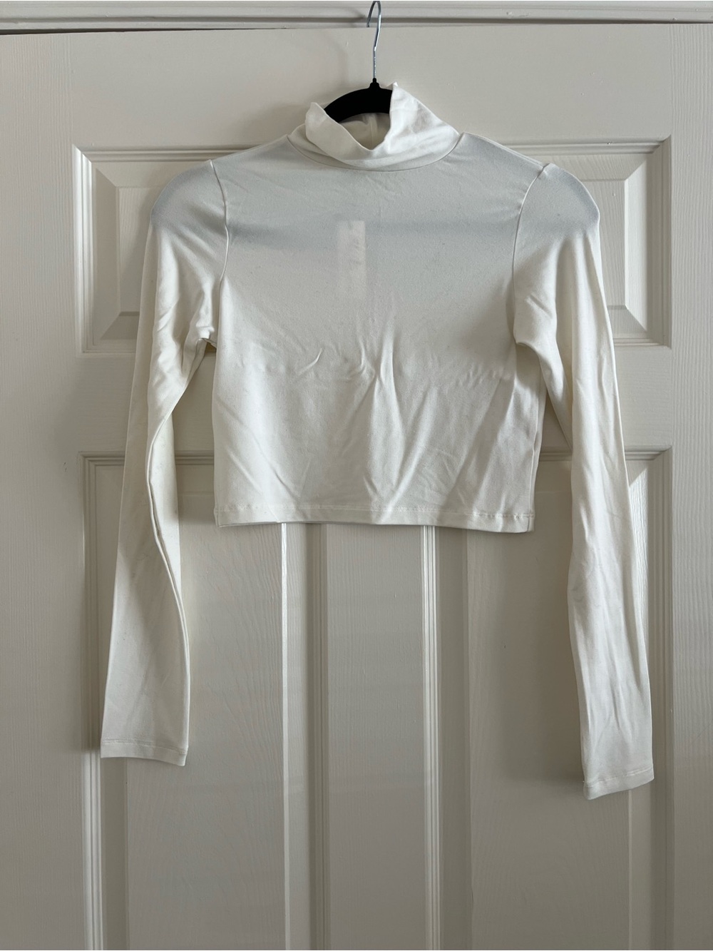 Belen Cream Long-Sleeve Crop Turtleneck Top - Women